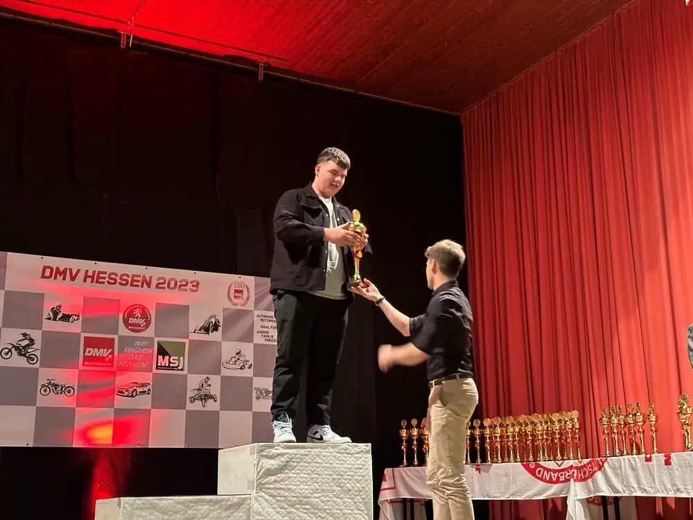 Ehrung L.Brill Aufenauer Motocrosser des MX-Hessencup