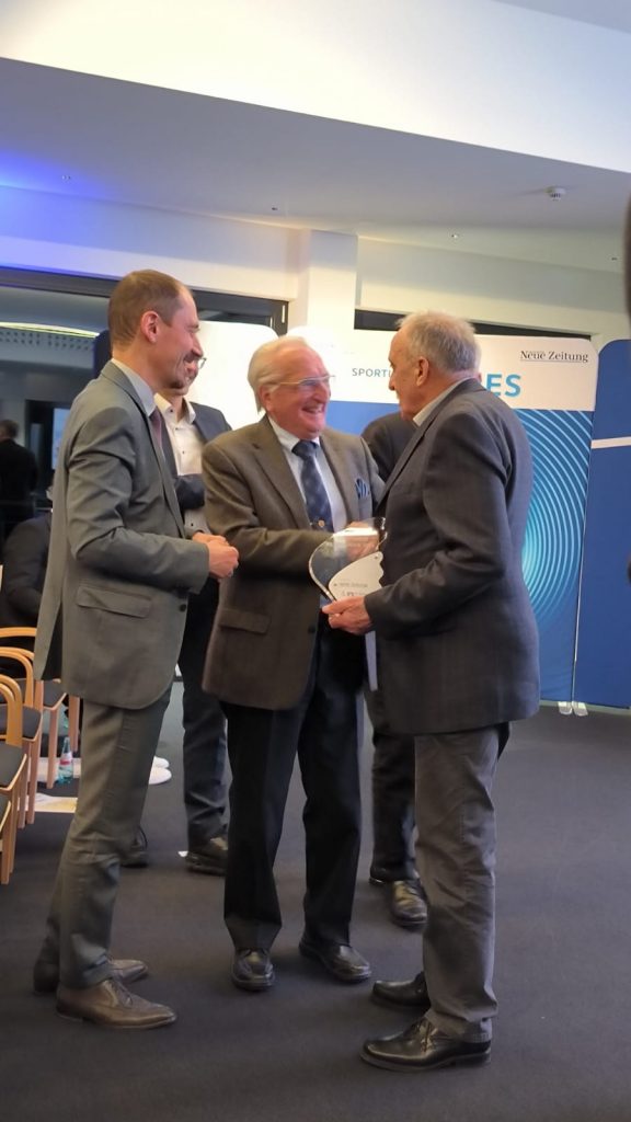 5 Ehrenamtspreis Ldr. Eyerkauferr
